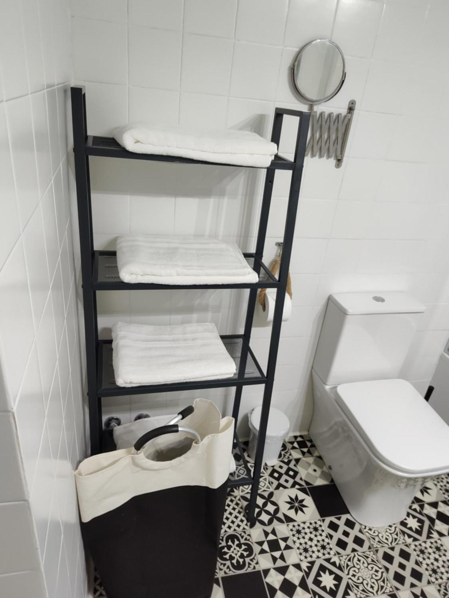 Apartamento Entero Con Desayuno Incluido Y Parking Gratuito, A 3 Km De Playa Con Aire Acondicionado Muskiz Exterior photo